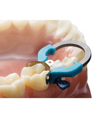 Матриці Palodent V3, розмір 7.5 мм, 50 шт., COAT, з тефлоновим покриттям. Palodent V3 Matrice EZ Coat мають мікро тонке, неприлипаюче покриття, яке зводить до мінімуму ймовірність того, що бонд або композит прилипне до матриці, полегшуючи її видалення.